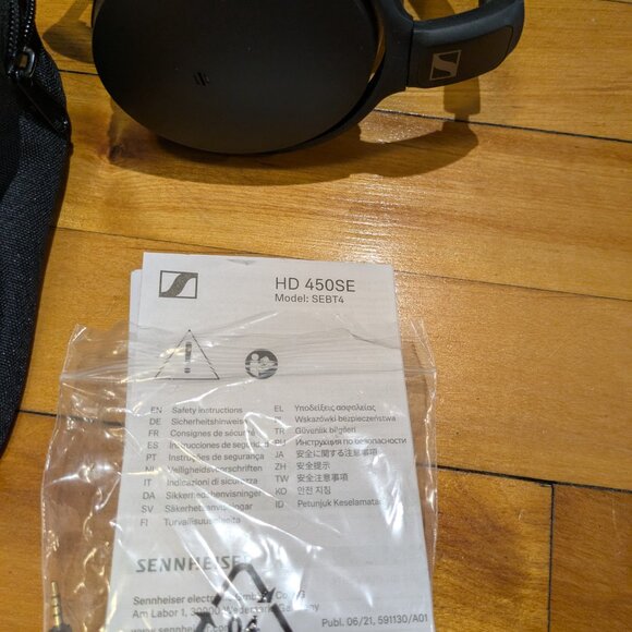 Sennheiser HD 450SE Headphones - Picture 3 of 4